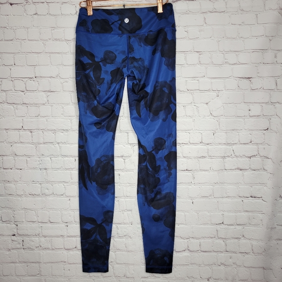 Lululemon Wunder Under Pant Full-On Luxtreme inky floral Leggings Size 6 - Picture 4 of 5